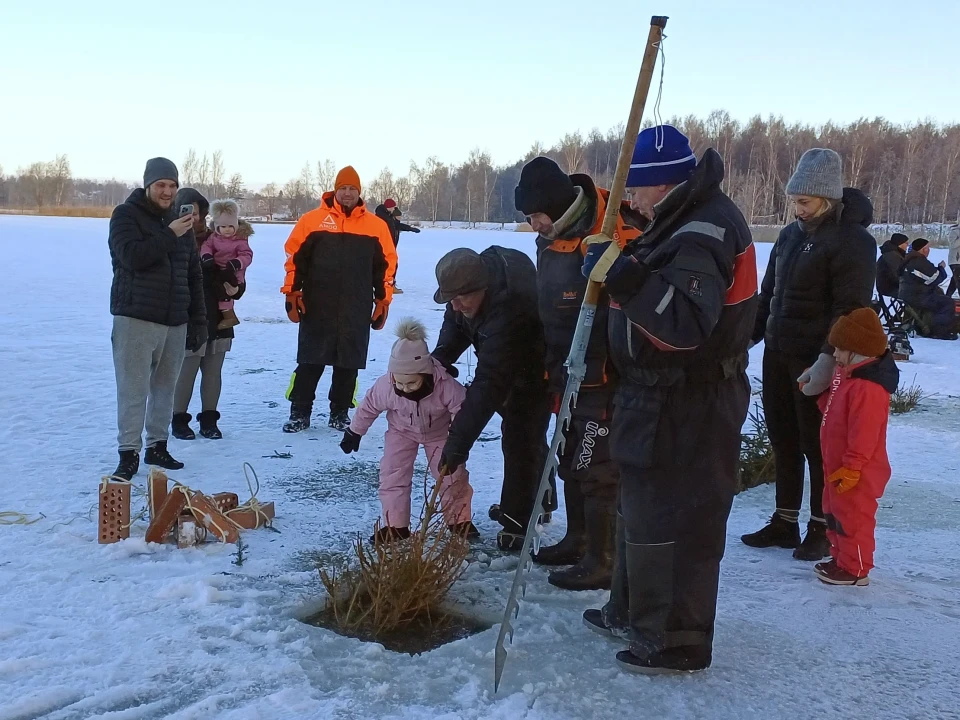 20250106 121622 CU edit