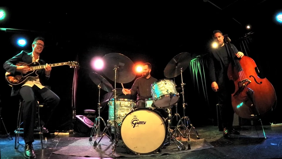 25 11 29 time machine it dont mean a thing THUMBNAIL