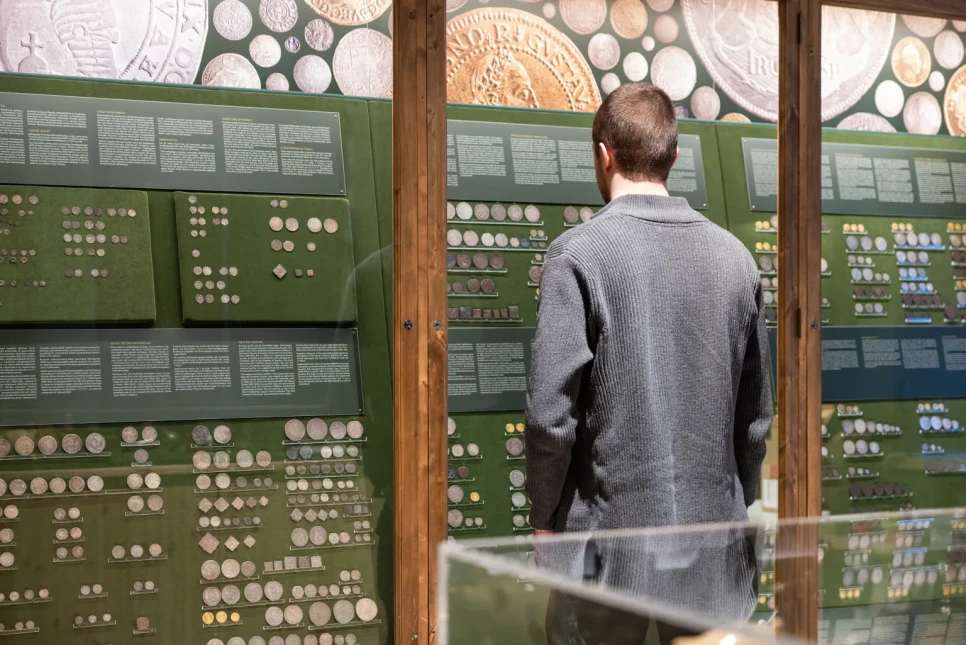 35568c09 31d6 4fca 804f 450df88054fd v2