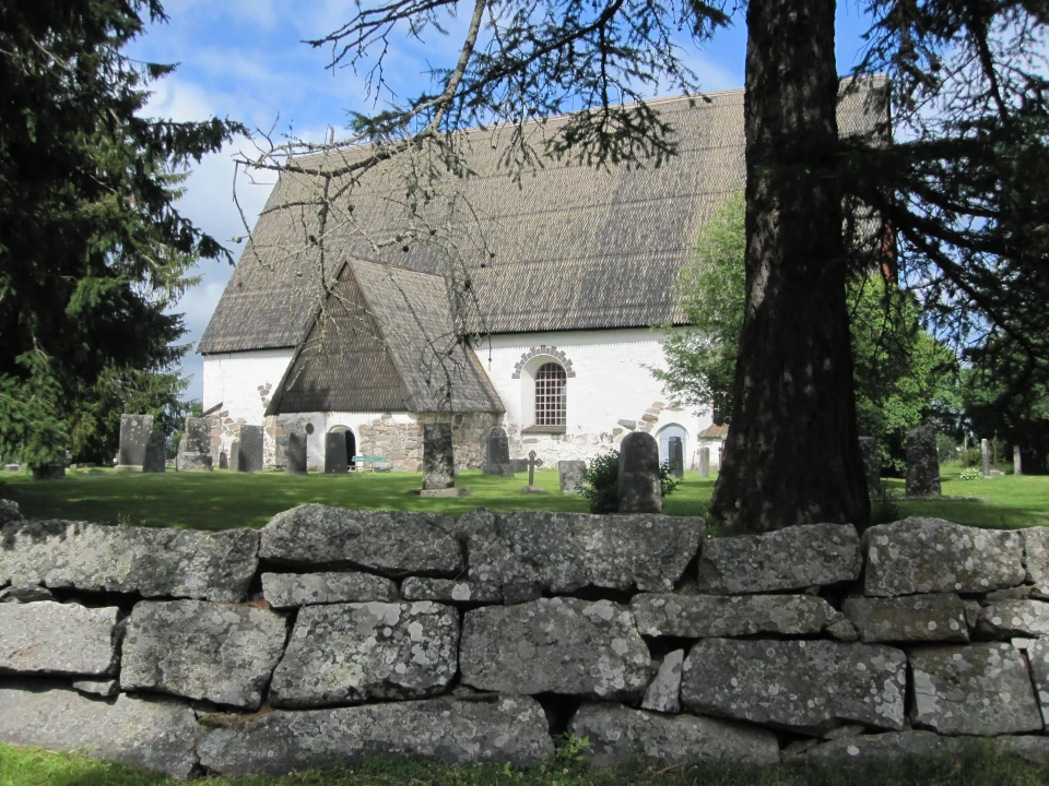 Isonkyron kirkko ja hautausmaa kuva Marja Paukkunen 2018 IMG 1730