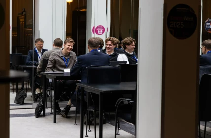 VahalummukkaNet 8195