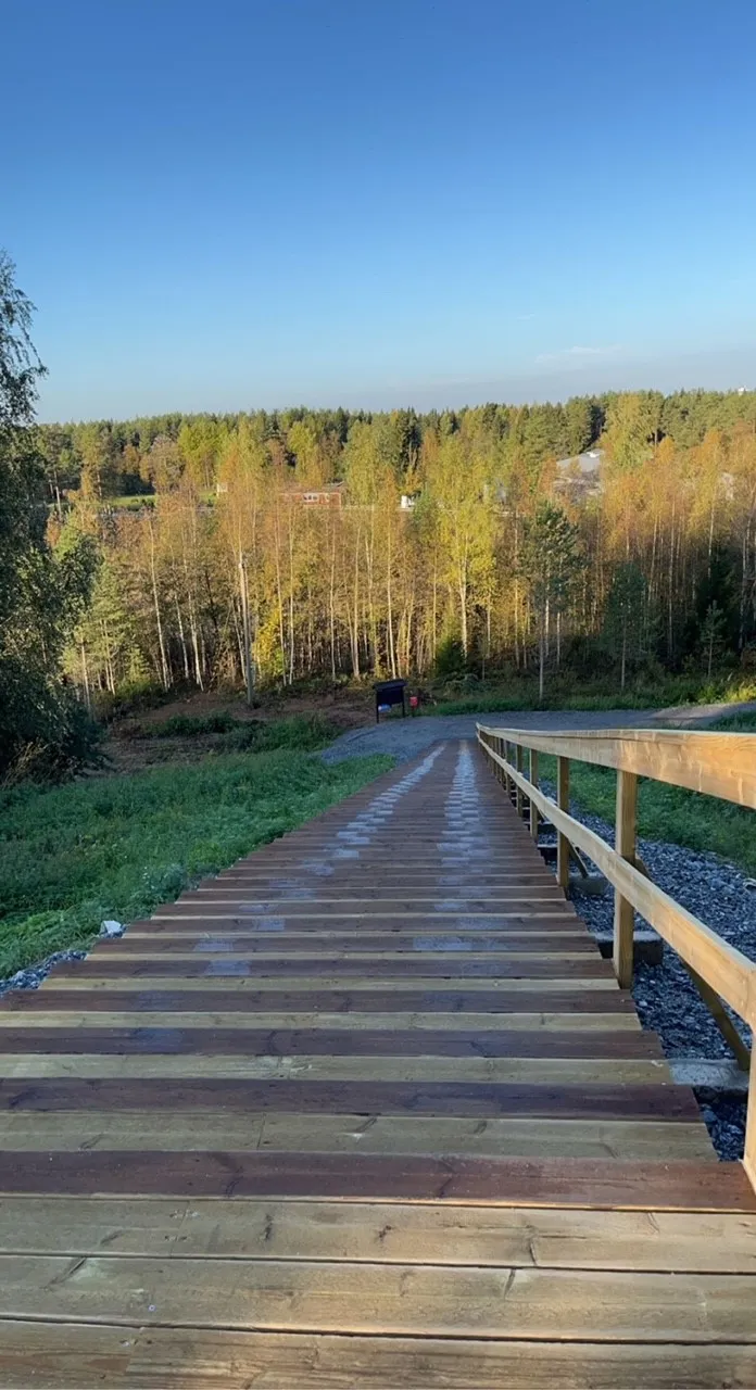 https://www.arbis.fi/api/xml/course/5728?locale=sv_SE